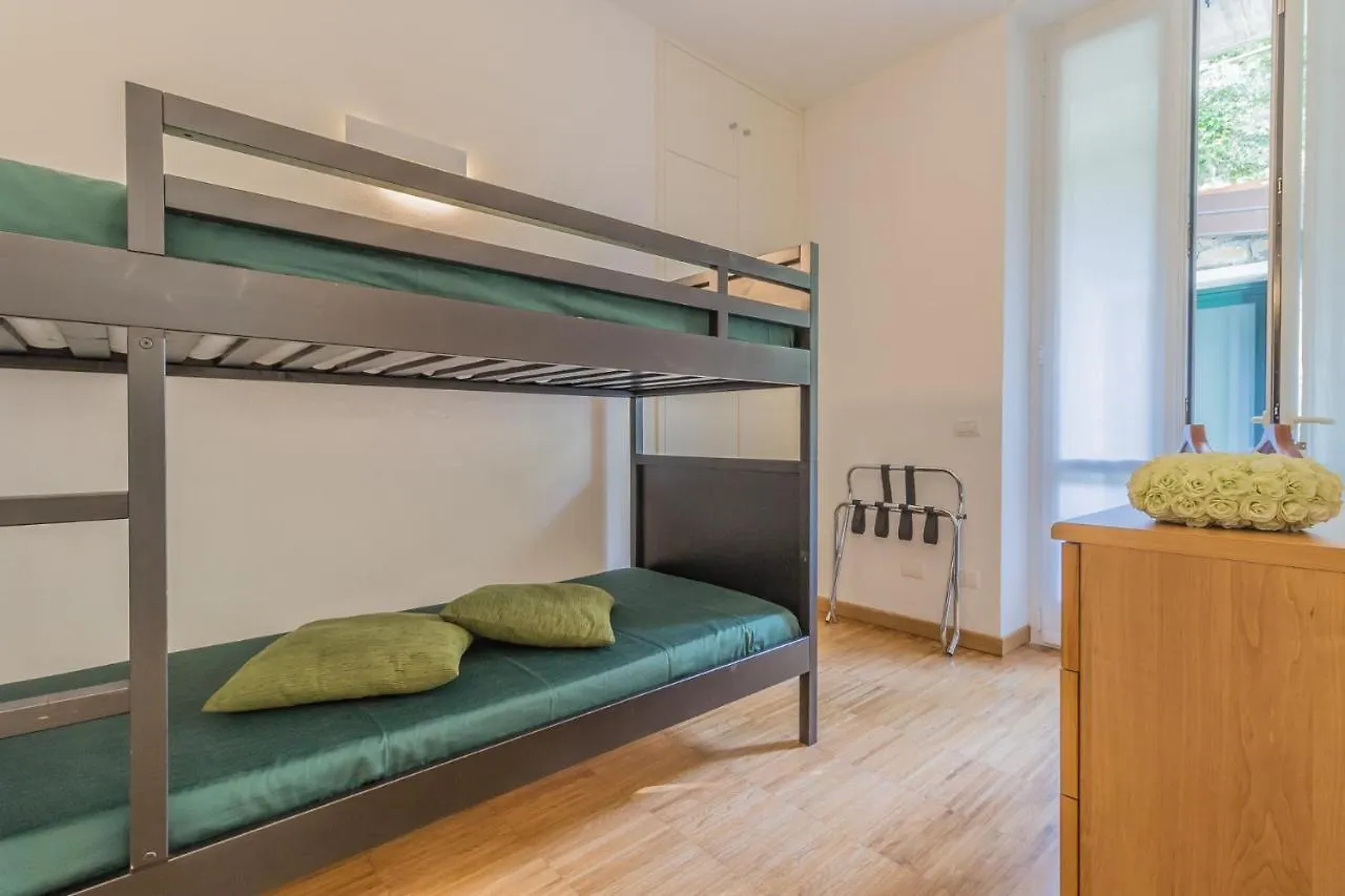 Varenna Beach Perledo Apartamento