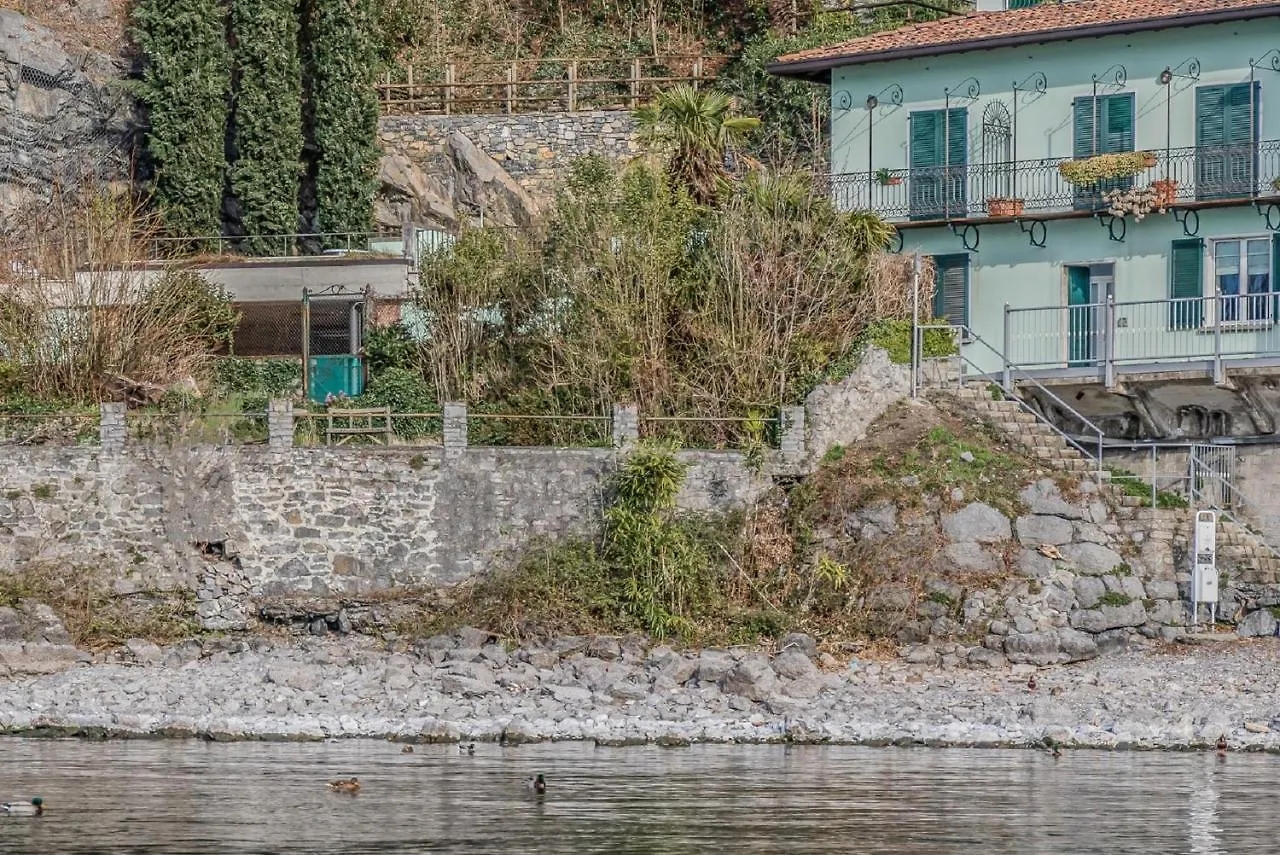 Apartamento Varenna Beach Perledo Italia